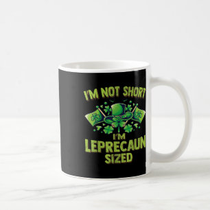 Lustig, ich bin nicht klein, ich bin in Leprechaun Kaffeetasse