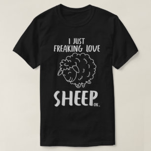 Lustig ich liebe Schaf Cartoon-Design T-Shirt