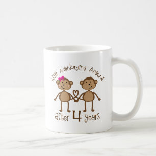Lustige 4. Hochzeitstag-Geschenke Tasse