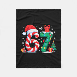 Lustige 67 Weihnachten 6 7 Sechs Sieben Meme 6 7 p Fleecedecke