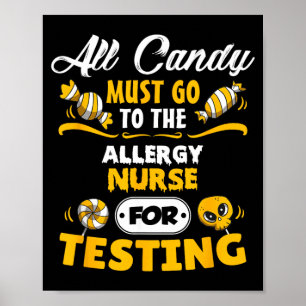 Lustige Allergie-Krankenschwester Halloween Poster