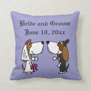Lustige Basset Houndbraut-und -bräutigam-Hochzeit Kissen
