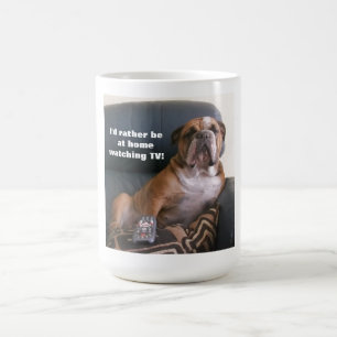 Lustige englische Bulldogge Tasse, die Fernsieht Kaffeetasse