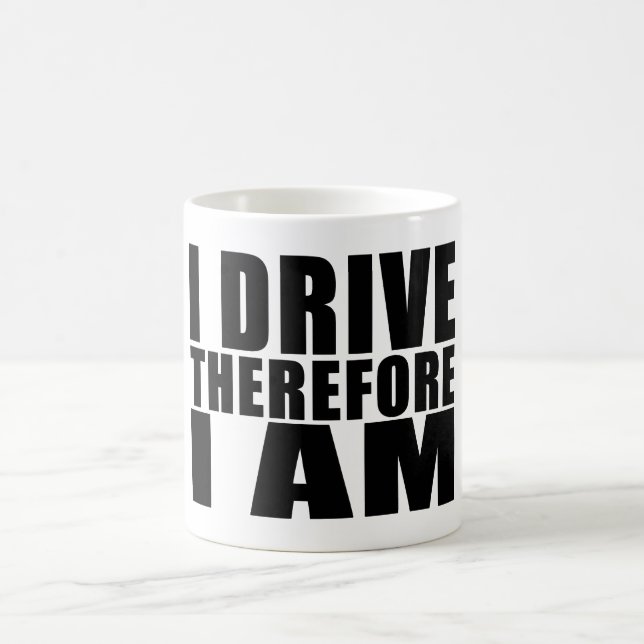 Lustige Fahrer zitiert Witze, die ich deshalb mich Kaffeetasse (Mittel)