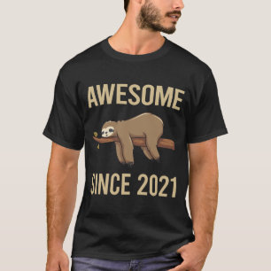 Lustige Faultier - Großartig seit 2021 T-Shirt