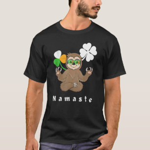 Lustige Faultier Yoga Namaste Faultier St Patrick' T-Shirt