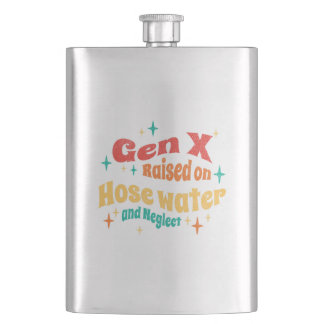 Lustige Gen X, großgezogen mit Schlauchwasser und Flachmann