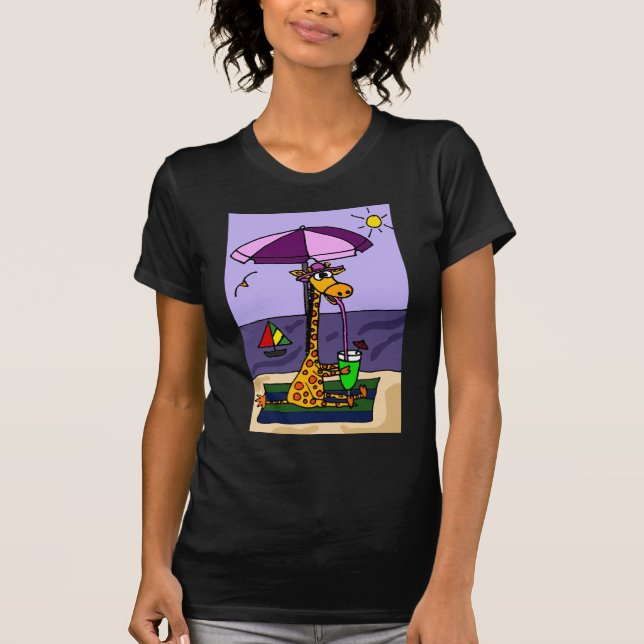 Lustige Giraffe am Strand T-Shirt (Vorderseite)