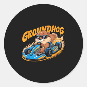 Lustige Groundhog Go-Kart Rennen Froher Tag des Mu Runder Aufkleber