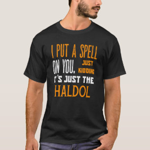 Lustige Halloween-Krankenschwester RN Medizin Hald T-Shirt