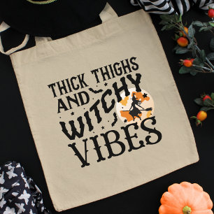 Lustige Halloween-Typografie-Hexe und Vollmond Tragetasche