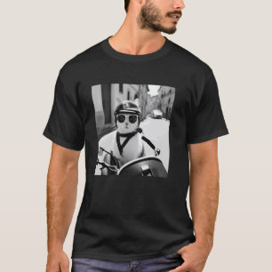 Lustige Katze mit Sonnenbrille auf einem Moped sit T-Shirt