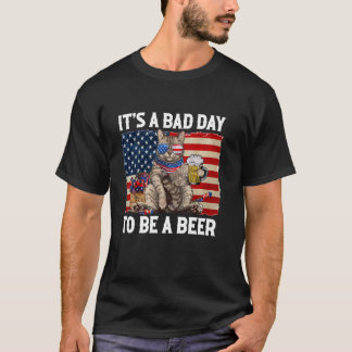 Lustige Katze trinkt Bierparty Es ist ein schlecht T-Shirt