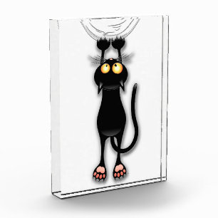 Lustige Katzenfigur kratzt Stoff Fotoblock