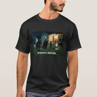Lustige Katzenszene bei Nacht T-Shirt