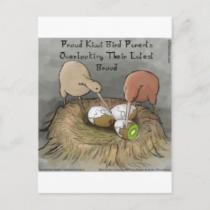 Lustige Kiwi-Vögel pflegen ihre Früchte Postkarte