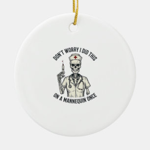 Lustige Krankenschwester Skelett Spritze Vintage G Keramik Ornament