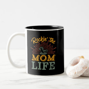 Lustige Mutterschaft Muttertag Rocking The Mom Leb Zweifarbige Tasse