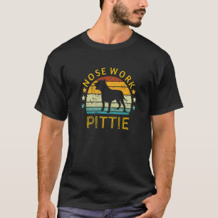 Lustige Nase Arbeit Pittie Pit Bull Hund Silhouett T-Shirt