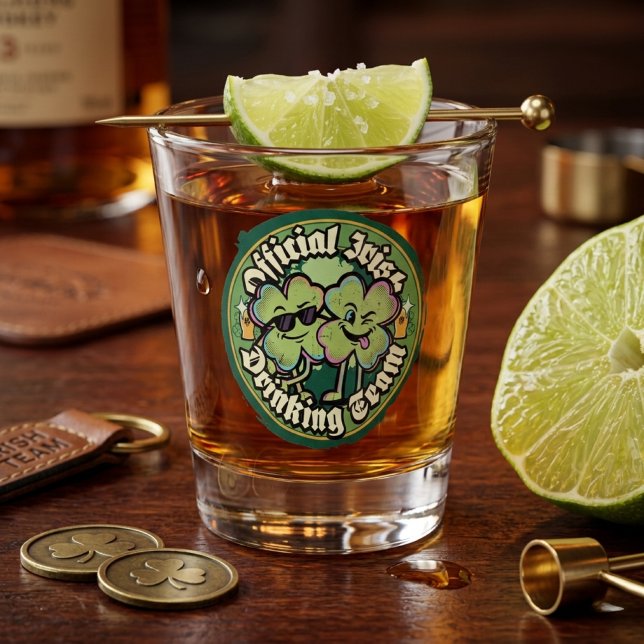 Lustige offizielle irische Trinkmannschaft St. Pad Schnapsglas (Von Creator hochgeladen)