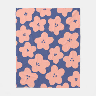 Lustige pastellorange Blumen auf leuchtend blauem Fleecedecke