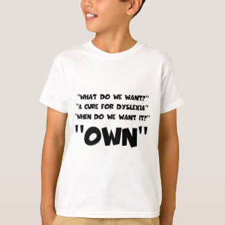 Lustige Person mit Lesestörung T-Shirt