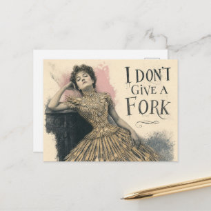 Lustige Retro-Frau im Gabelkleid Postkarte