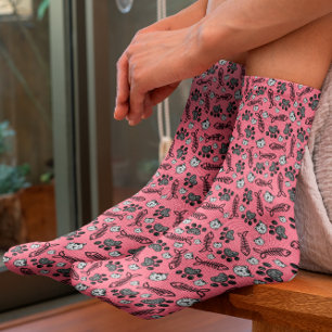 Lustige rosa schwarz-weiße Katzenzeichnung Socken