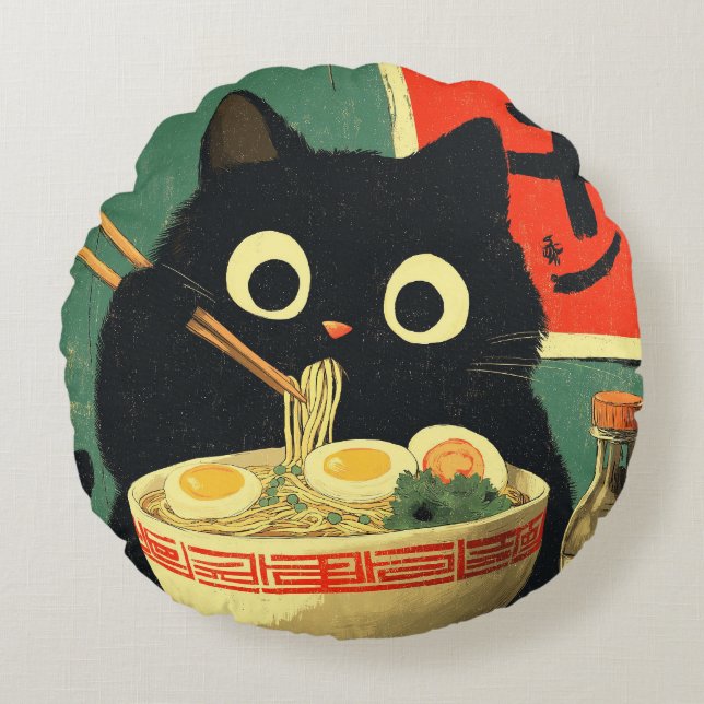 Lustige schwarze Katze, die Ramen isst Rundes Kissen (Vorderseite)