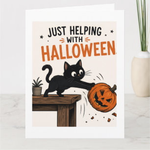 Lustige schwarze Katze wirft Halloween-Kürbis um Karte