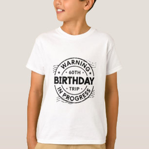 Lustige sechzig Jahre alte Warnung 60. Geburtstag T-Shirt