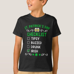 Lustige St. Patricks Day Checkliste 1 T-Shirt
