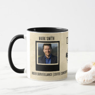 Lustige Überwachungskaffeetasse – Kaffeabhängig Tasse