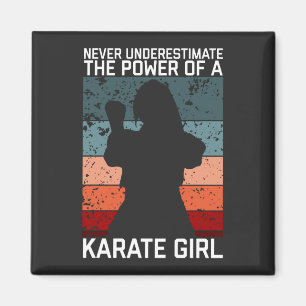 lustige Vintage Karate Girl Zitat Redewendungen. Magnet