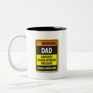Lustige Warnung Papa unter extremem Druck Schild T Zweifarbige Tasse