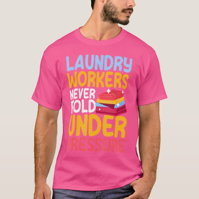 Lustige Wäschereiarbeiter sagen Lieben Laken Falte T-Shirt (Vorderseite)