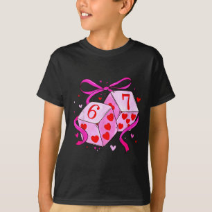 Lustiger 67-Würfel-Herz-Sechs-Sieben-Meme-Slang-Pa T-Shirt
