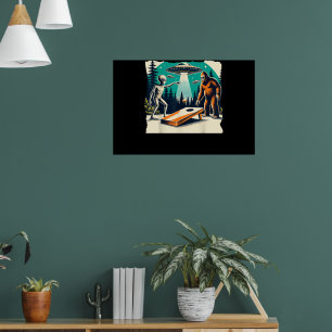 Lustiger Außerirdischer spielt Cornhole Bigfoot un Poster
