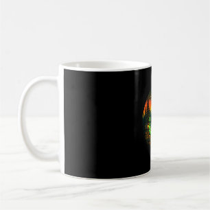 Lustiger Bigfoot-Alien beim Camping im Retro-UFO-L Kaffeetasse