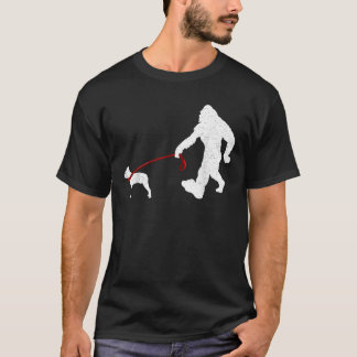Lustiger Bigfoot, der mit Boston Terrier Hund Gesc T-Shirt