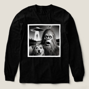 Lustiger Bigfoot & Hund für Alien-Gläubige  Tri-Blend Shirt