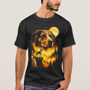 Lustiger Catahoula Leopard Hund heult den Mond an T-Shirt