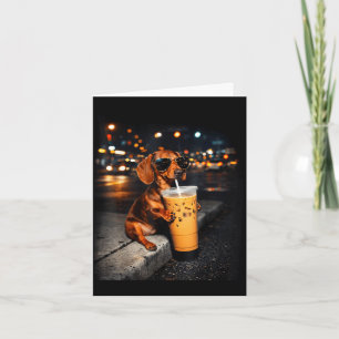 Lustiger Dachshund trinkt Eiskaffee süßer Hunde-Me Karte