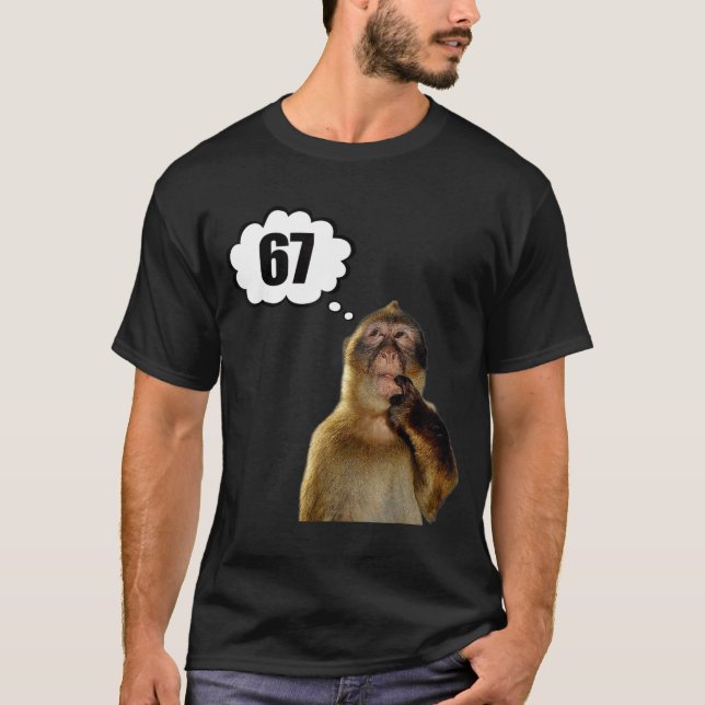 Lustiger denkender Affe Meme Sechs Sieben 6 7 Meme T-Shirt (Vorderseite)