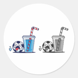 Lustiger durstiger Fußball, der ein kaltes Wasserg Runder Aufkleber