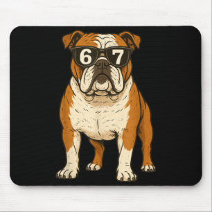 Lustiger englischer Bulldogge Hund Sungles 67 Sech Mousepad