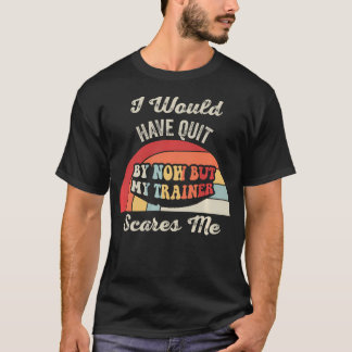 Lustiger Fitnessstudio-Trainer erschreckt mich T-Shirt