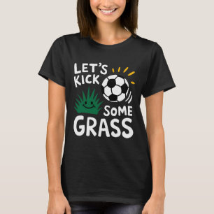 Lustiger Fußballspieler, lasst uns ein paar großar T-Shirt
