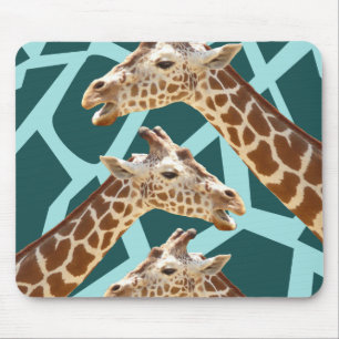 Lustiger Giraffen-Druck-aquamarine blaue wildes Mousepad