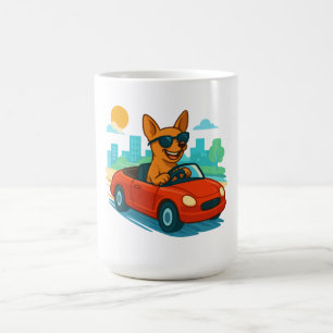 Lustiger Hund fährt rotes Auto Cartoon-Tasse Kaffeetasse